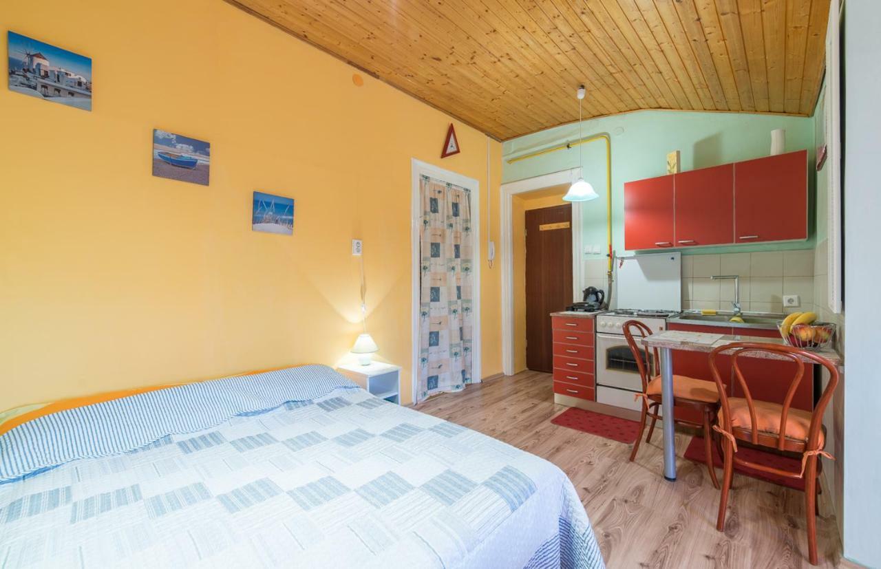Apartment In Center Pola Esterno foto